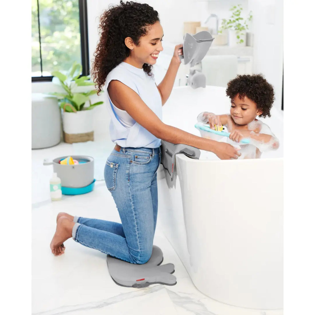 Skip Hop Moby Waterfall Rinser (Grey)
