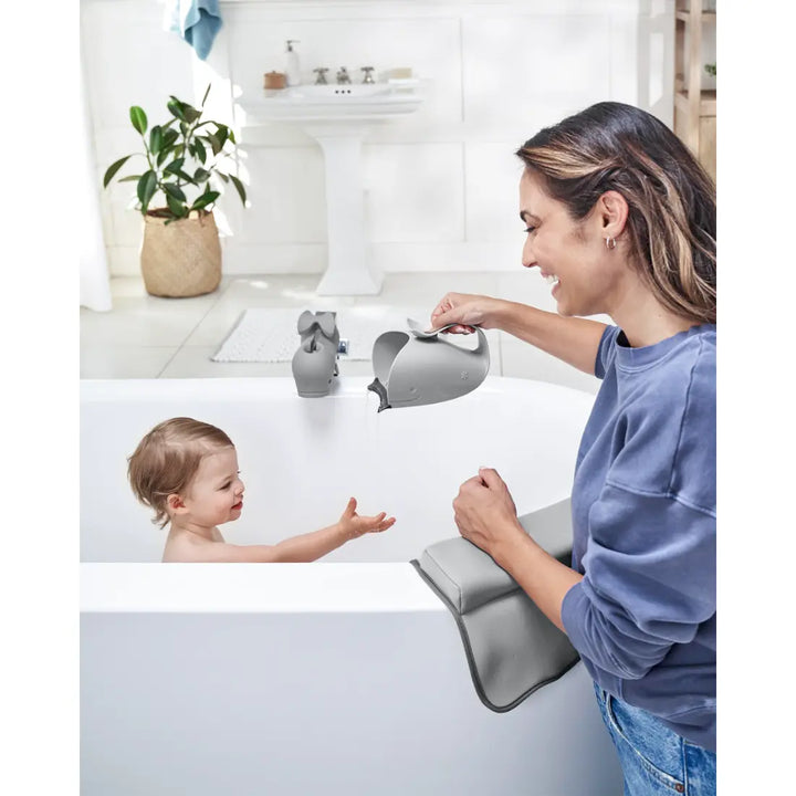Skip Hop Moby Waterfall Rinser (Grey)