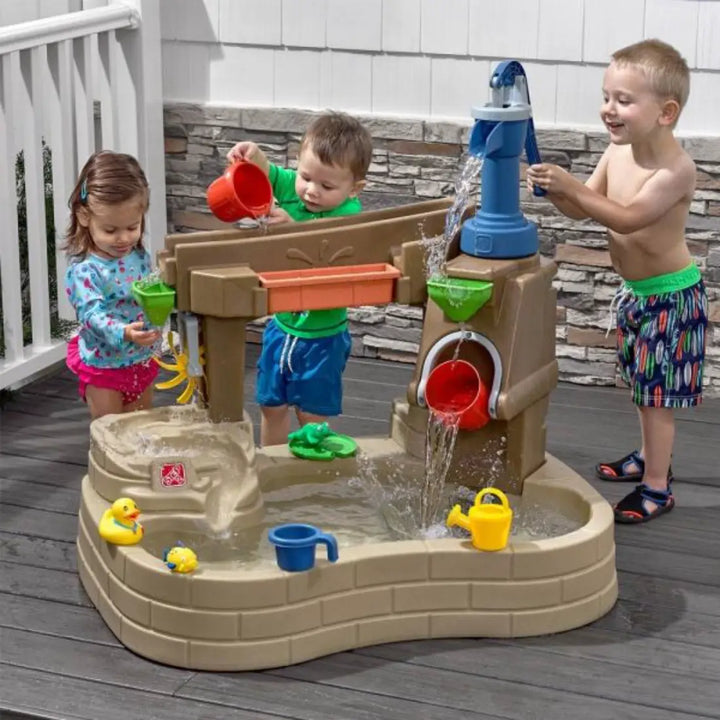 Step2 Pump & Splash Discovery Pond