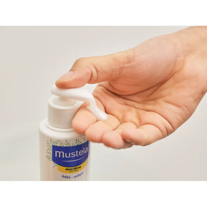 Mustela Nourishing Cleansing Gel With Cold Cream (300 ml)
