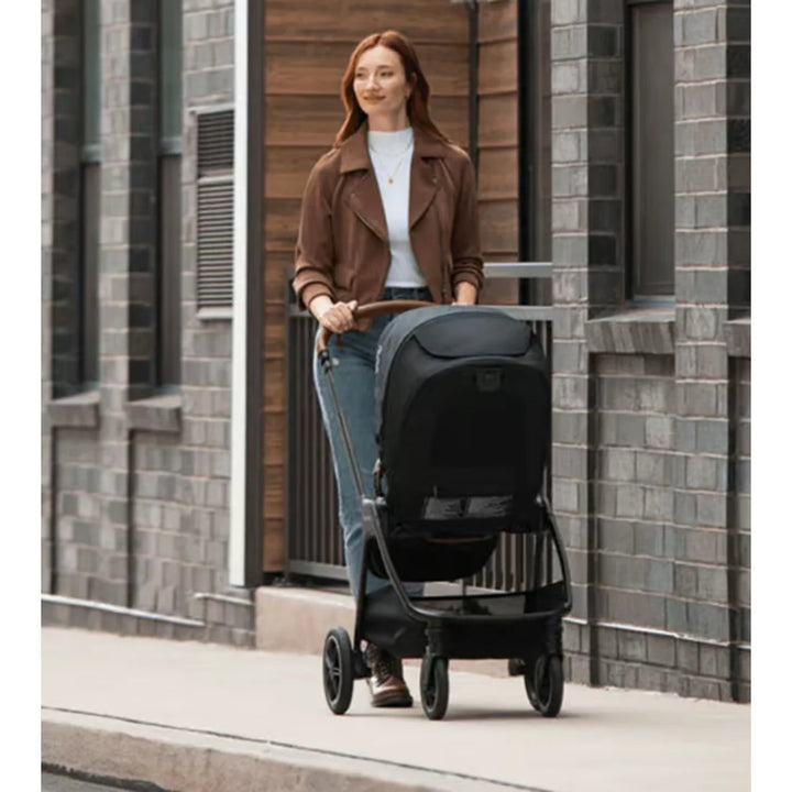 Nuna triv™ next stroller