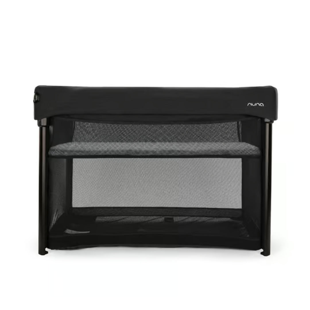 nuna paal™ travel cot (Caviar)