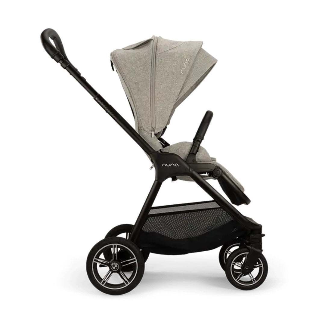 nuna x BMW triv™ next stroller (Graphene)