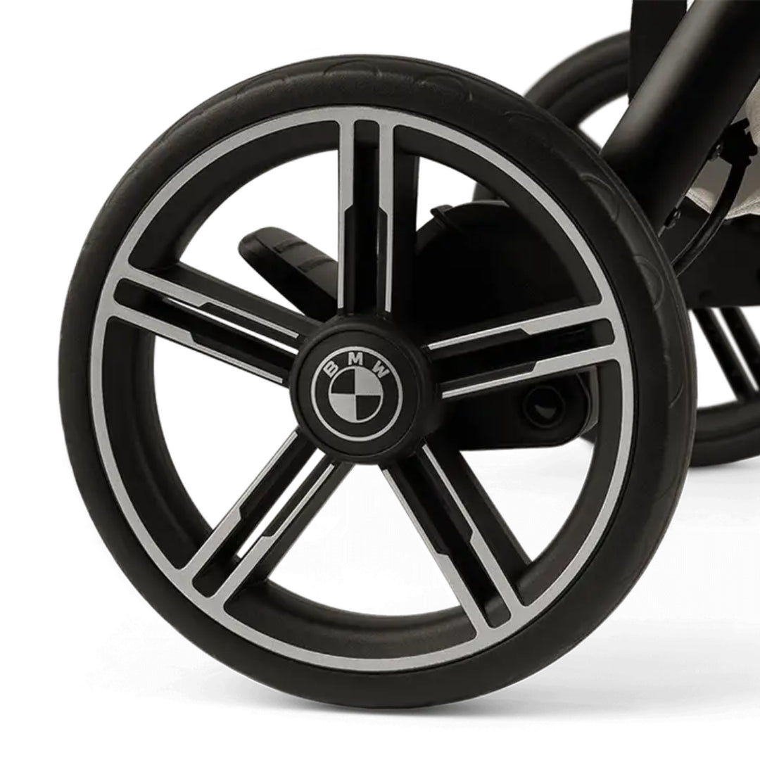nuna x BMW trvl™ lx stroller (Mica)