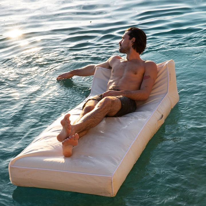 SUNNYLiFE Luxe Lie-On Lounger - Casa Blanca
