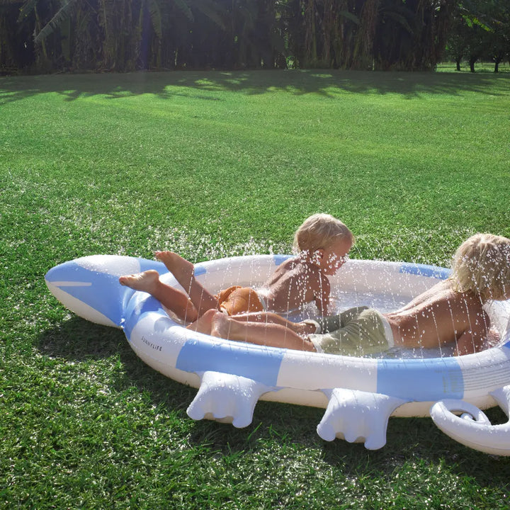 SUNNYLiFE Kids Sprinkler Mat - Into the Wild Blue