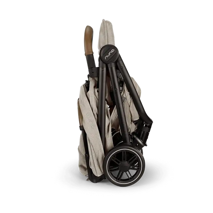 Nuna trvl™ stroller