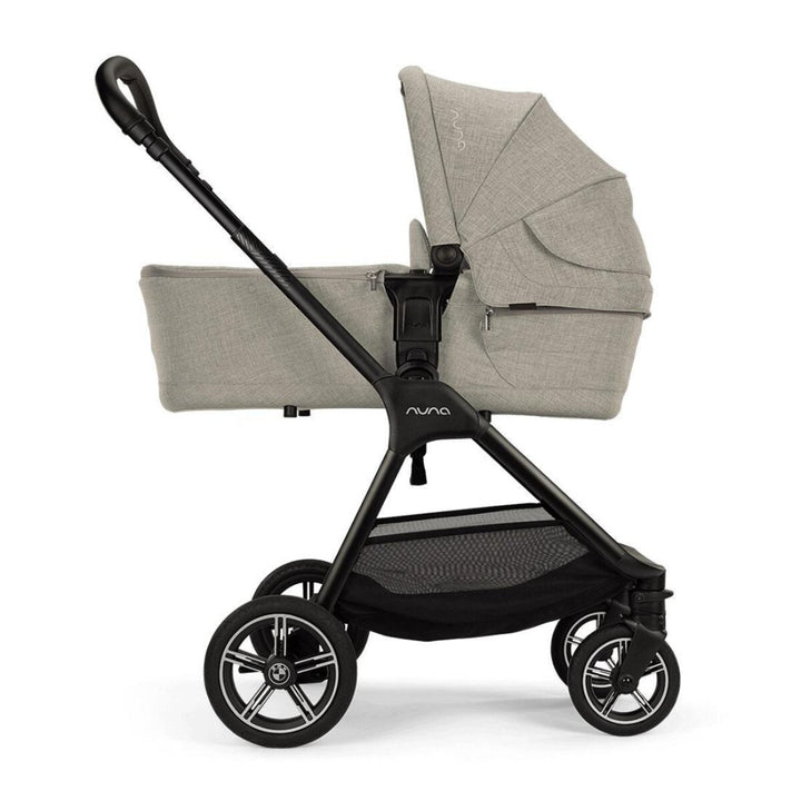 nuna x BMW lytl™ carry cot (Graphene)