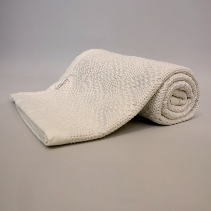 La Plume Organic Knitted Blanket