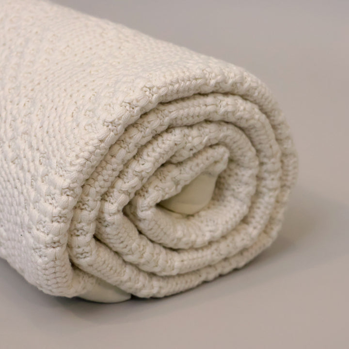 La Plume Organic Knitted Blanket