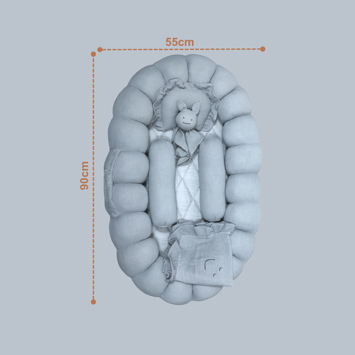 La Plume Baby Cloud Nest – Cozy, Organic & Travel-Friendly