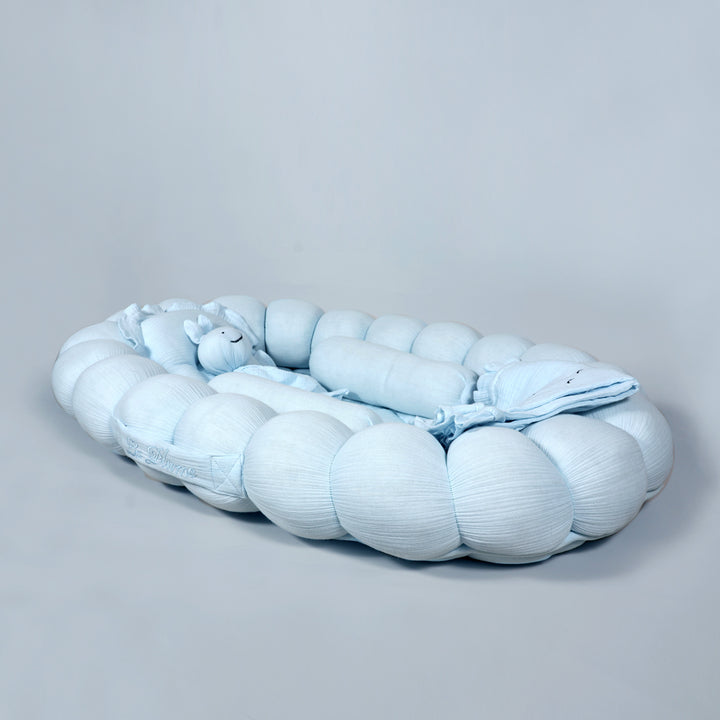 La Plume Baby Cloud Nest – Cozy, Organic &amp; Travel-Friendly