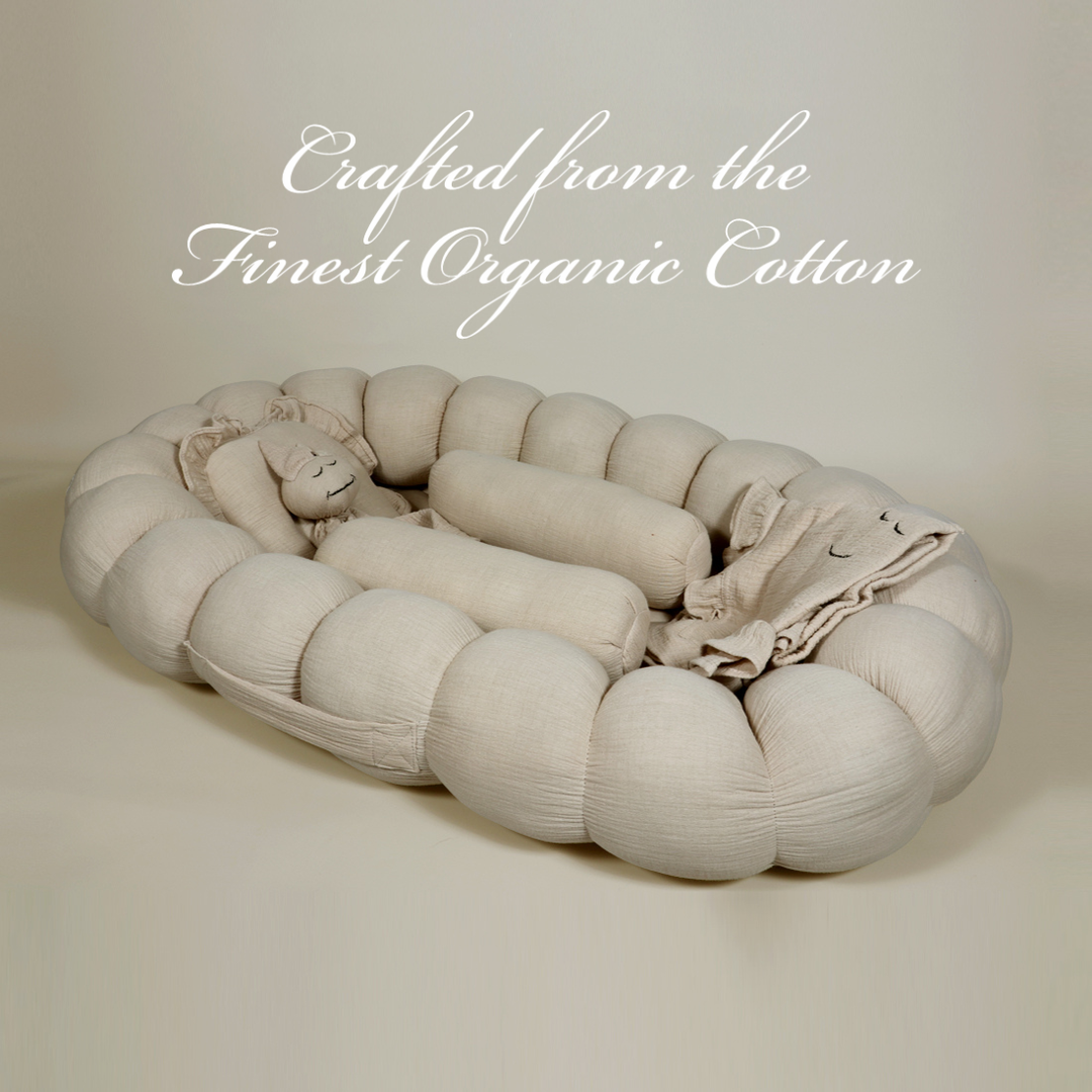 La Plume Baby Cloud Nest – Cozy, Organic & Travel-Friendly