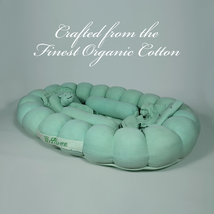 La Plume Baby Cloud Nest – Cozy, Organic & Travel-Friendly