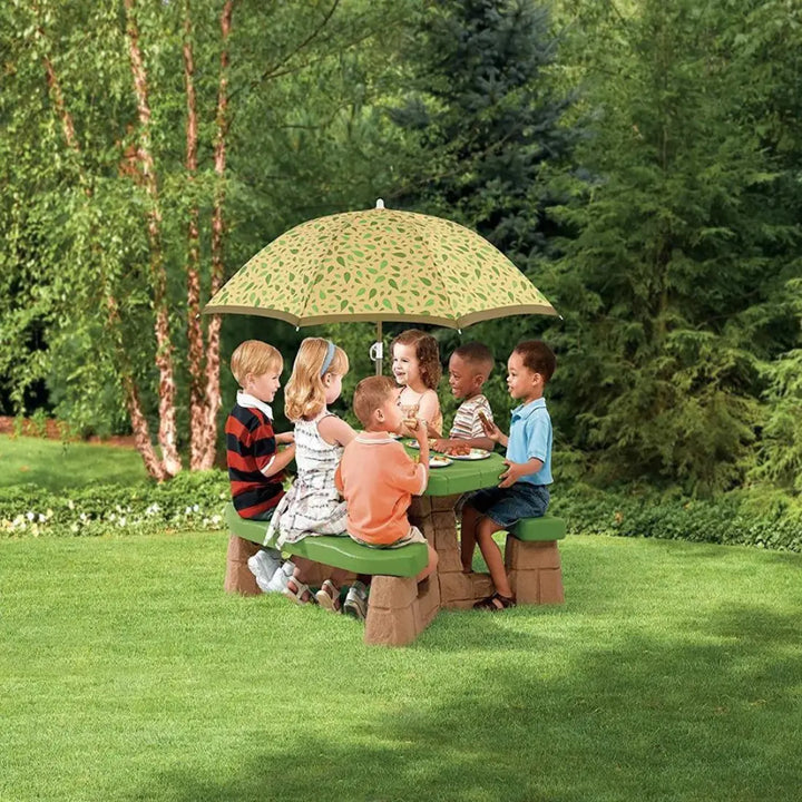 Step2 Picnic Table with Umbrella - Bright