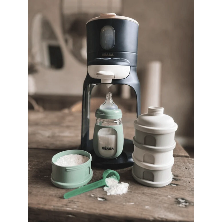 Beaba Stacked Formula Container with 4 Compartments