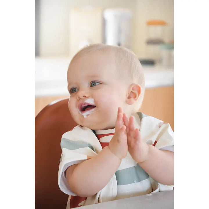 Beaba 2-in-1 Bib with Removable Sleeves