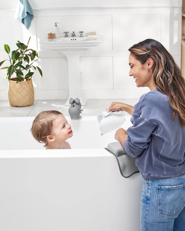 Skip Hop Moby Waterfall Rinser