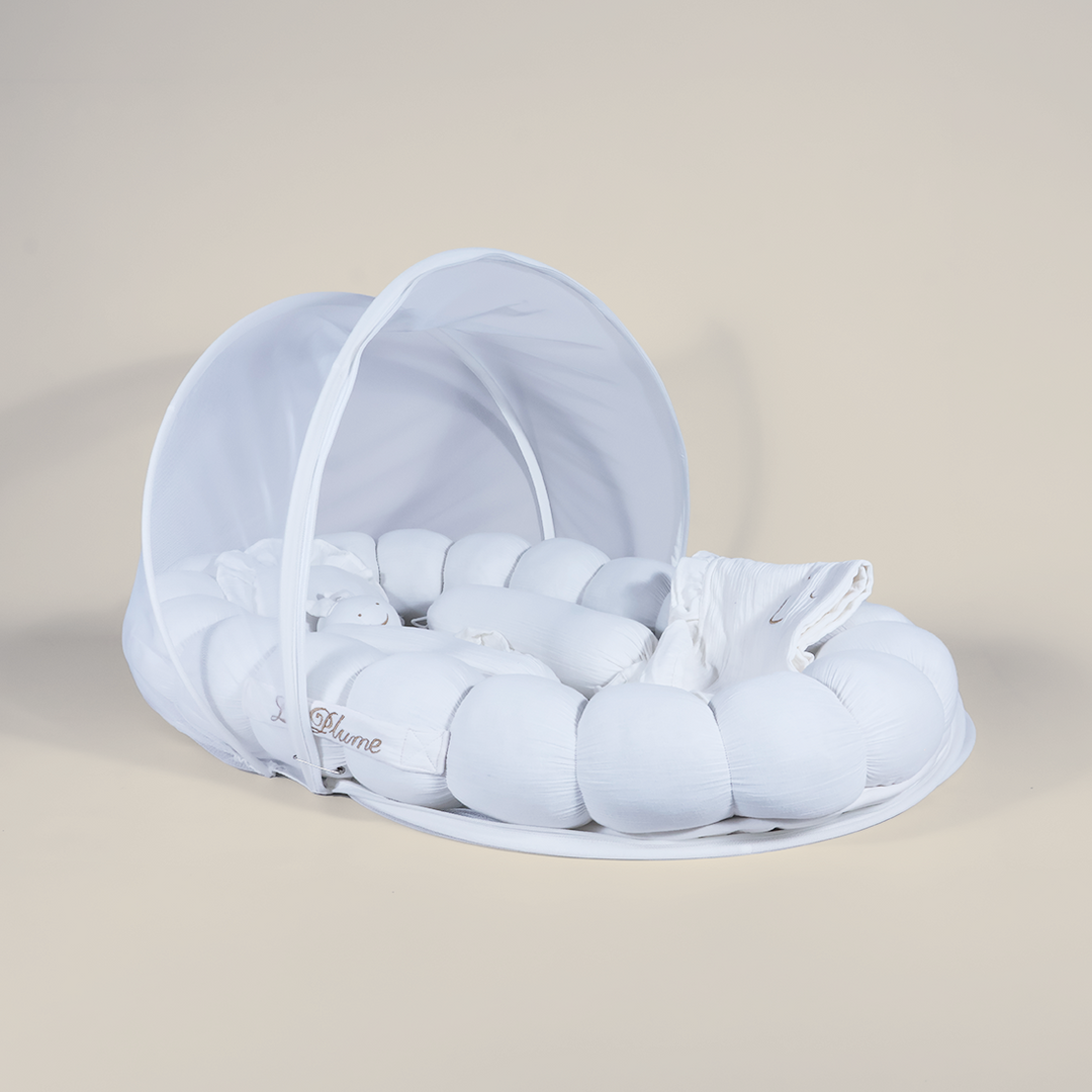 La Plume Baby Cloud Nest – Cozy, Organic &amp; Travel-Friendly