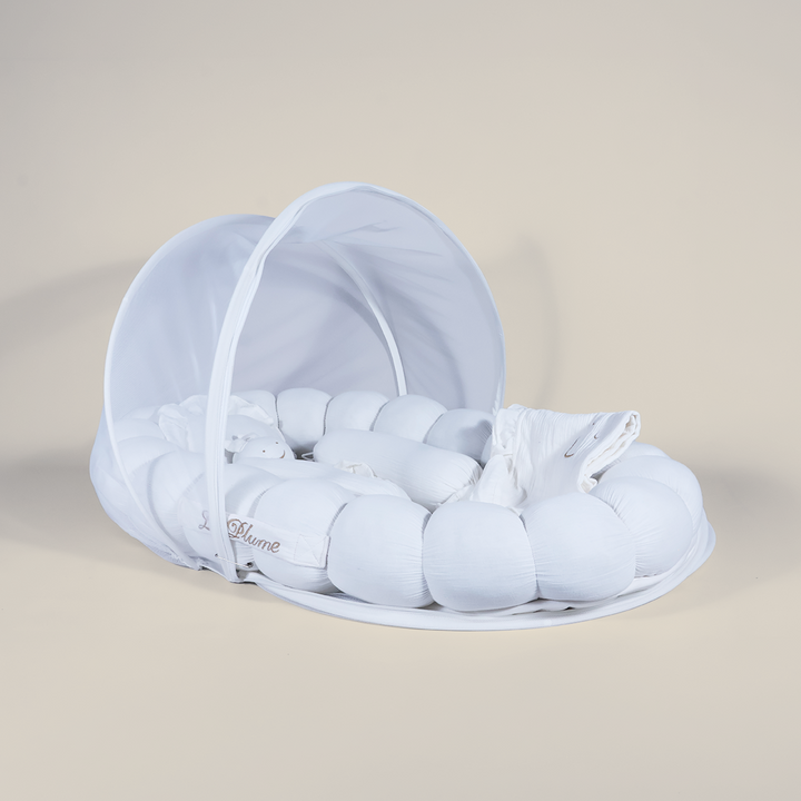 La Plume Baby Cloud Nest – Cozy, Organic &amp; Travel-Friendly