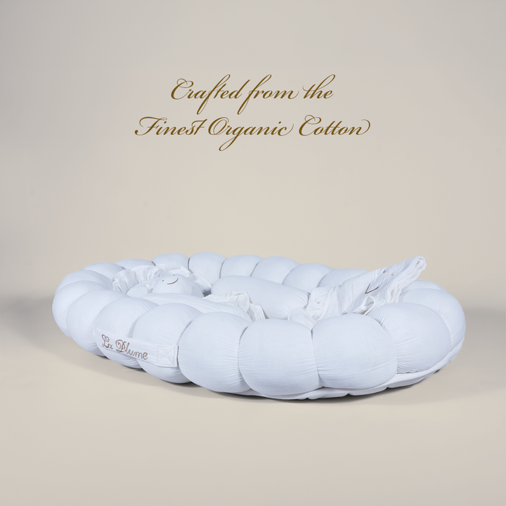 La Plume Baby Cloud Nest – Cozy, Organic &amp; Travel-Friendly