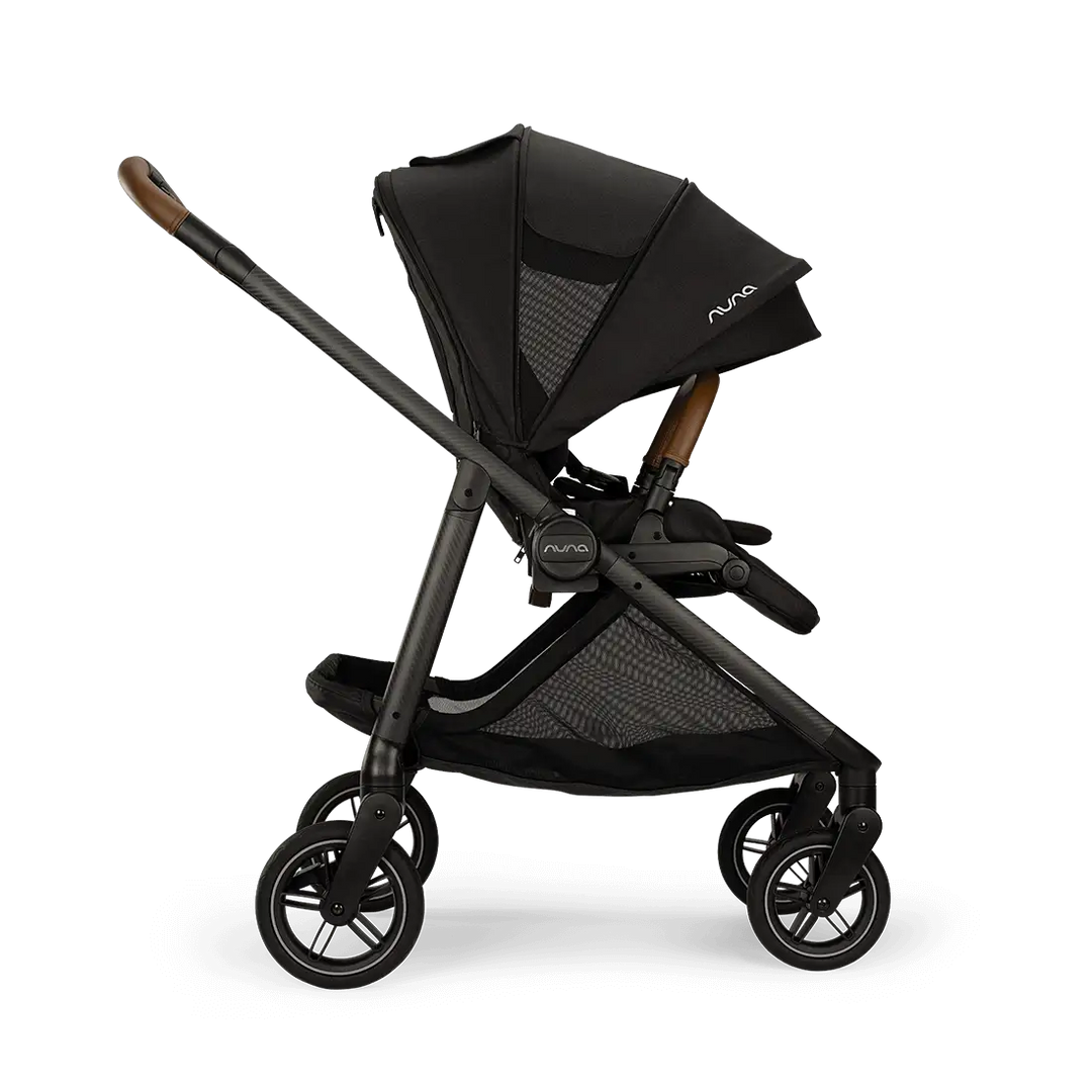 nuna swiv™ stroller (Caviar)