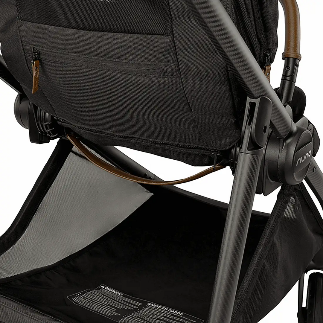nuna swiv™ stroller (Caviar)