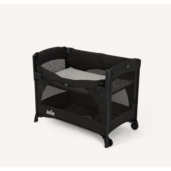 Joie kubbie™ sleep bedside crib &amp; travel cot (shale)