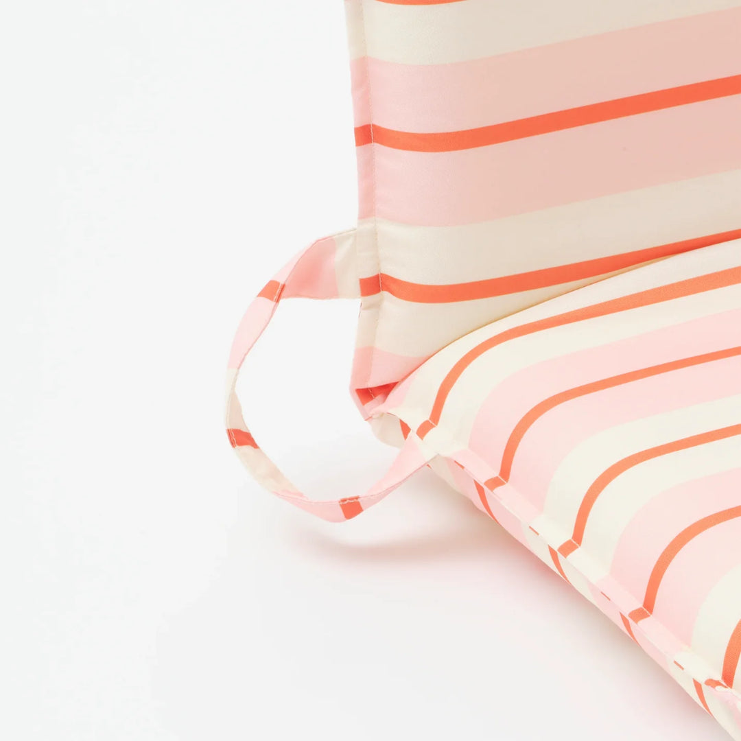 SUNNYLiFE Folding Seat - Summer Stripe Strawberry Sorbet