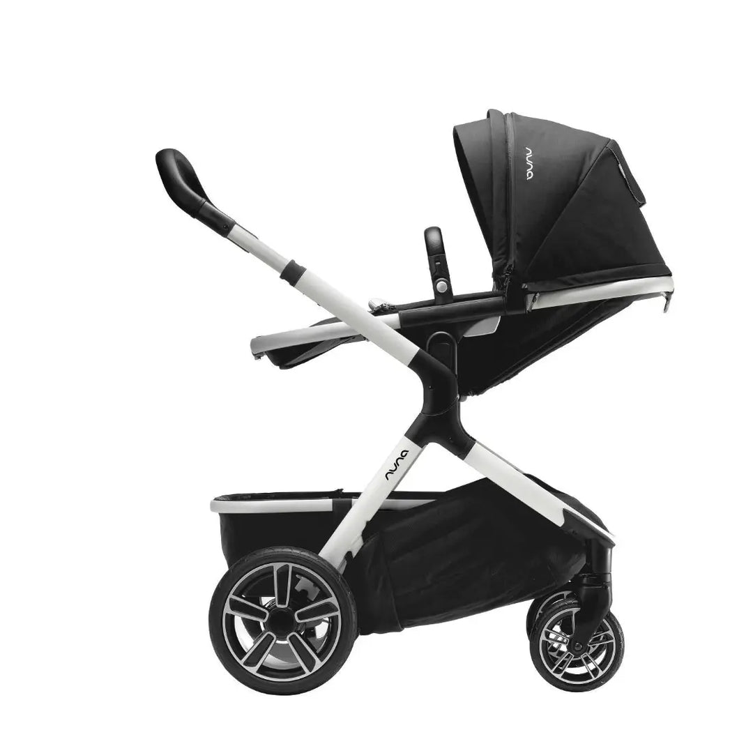 Nuna demi™ grow stroller (Cyber)