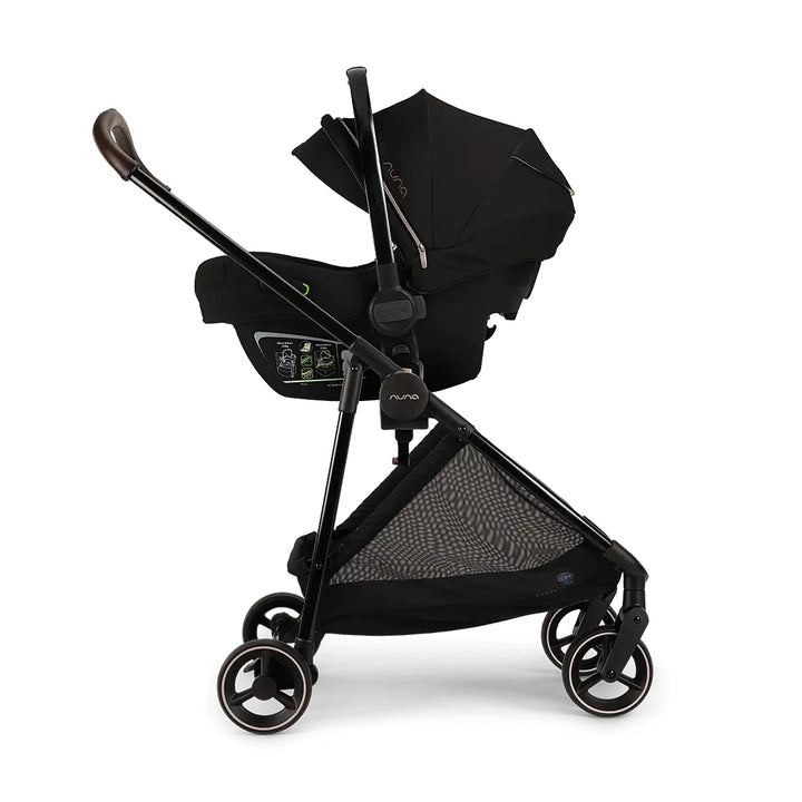 Nuna ixxa™ stroller (Riveted)