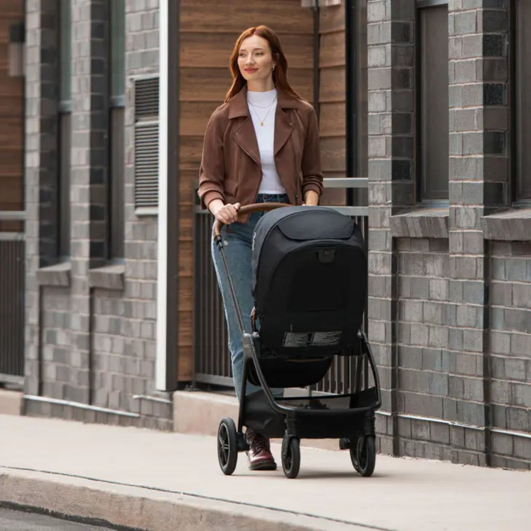 Nuna triv™ next stroller