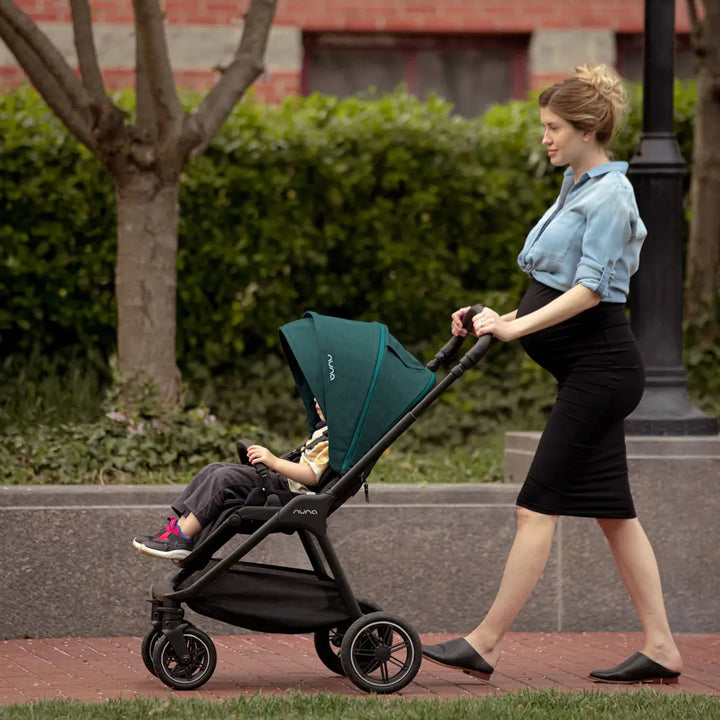 Nuna triv™ next stroller