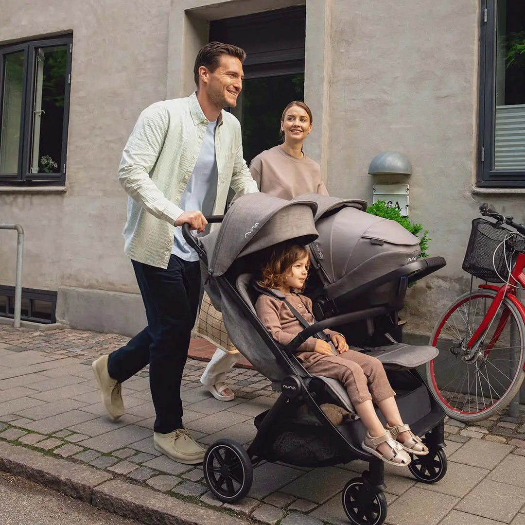 Nuna trvl™ dubl stroller