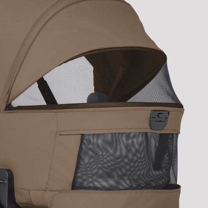 Silver Cross Breez Carrycot (Maple)