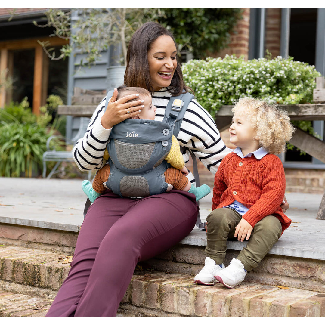 Joie savvy™ baby carrier
