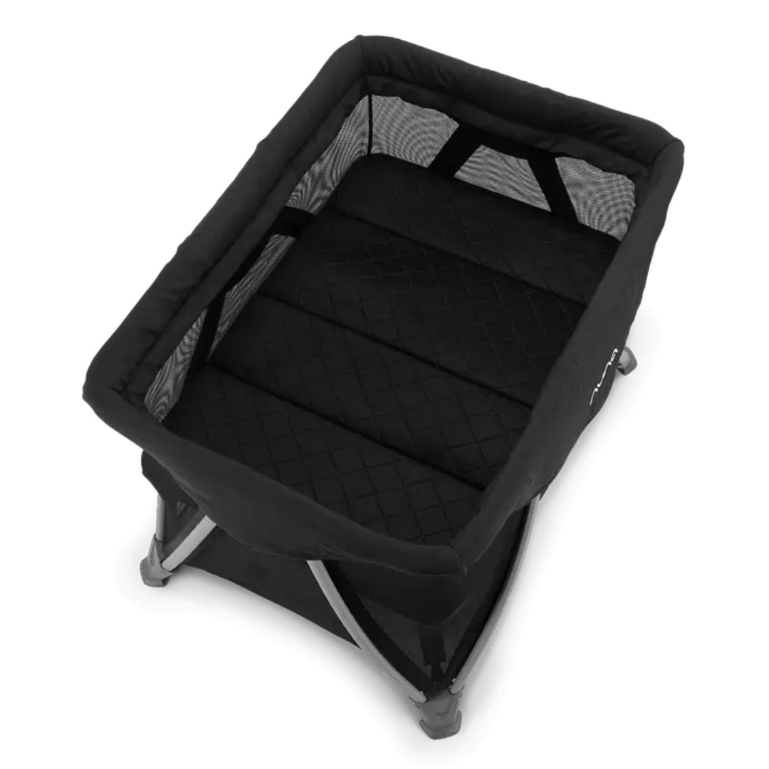 Nuna sena™ aire travel cot