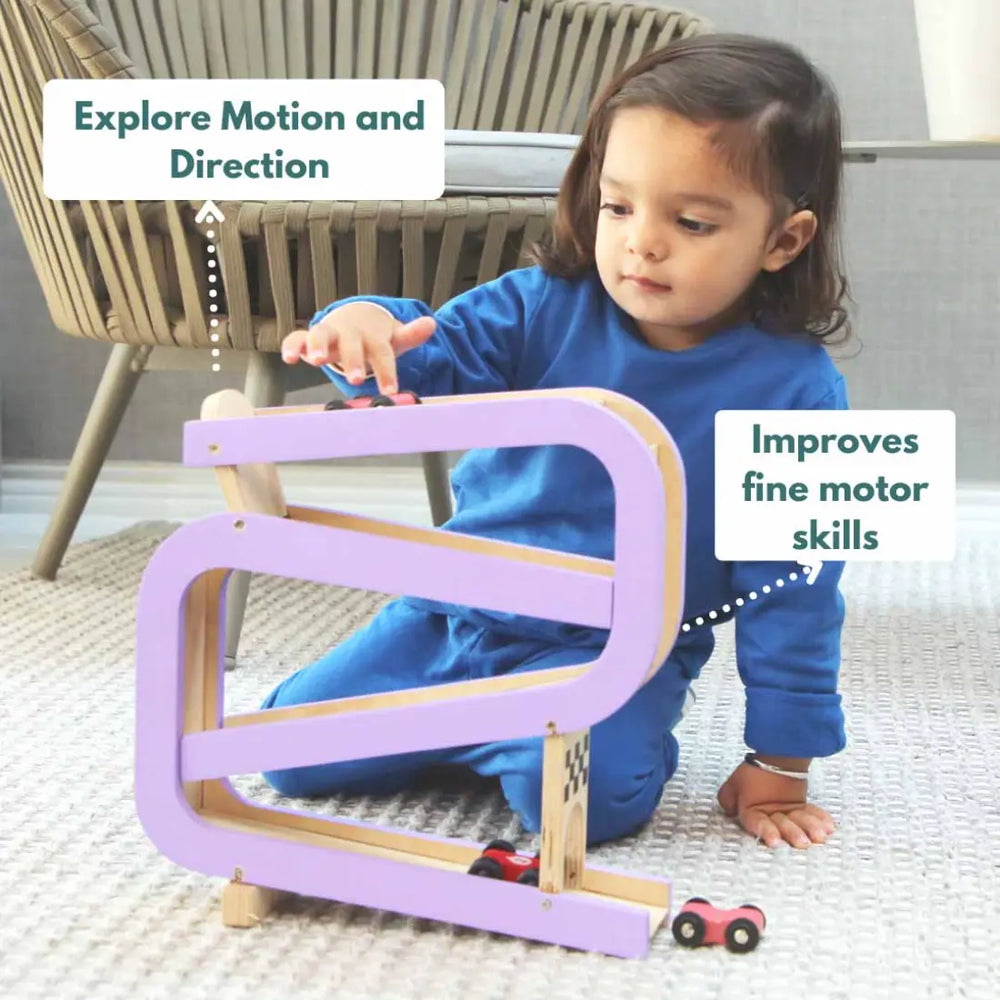 Curious Cub Montessori Box - 16 Months+ (Level 8)